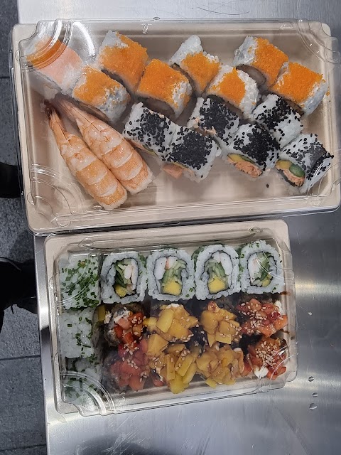 Waka Waka Sushi (Battersea)