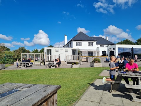 Airport Pub, Manchester Airport