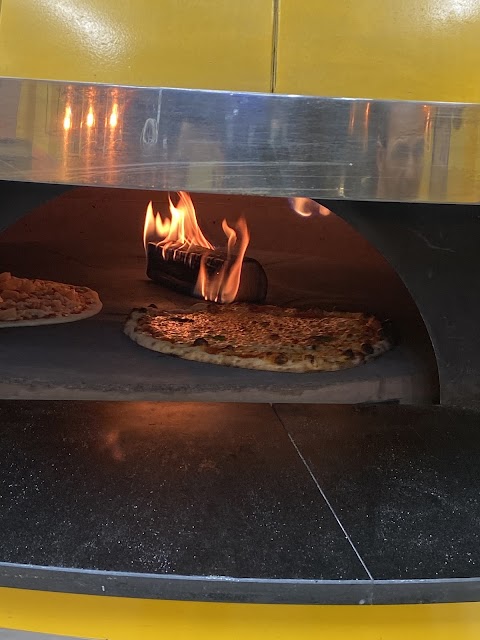 Bari Wood Oven Pizzeria