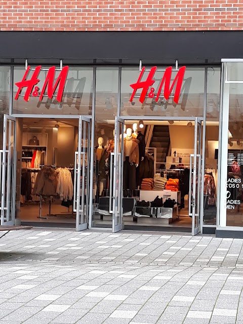 H&M