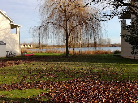 Cotswold Lake Houses