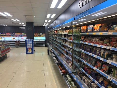 Iceland Supermarket Oldham