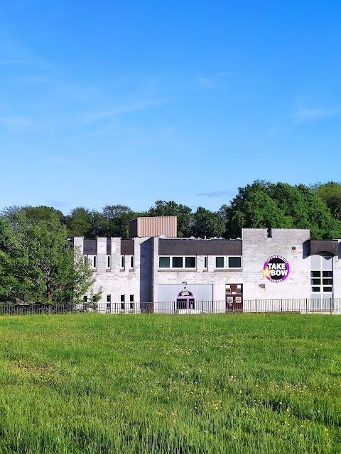 Take A Bow Opportunity Centre (Formerly New Farm Community Centre)