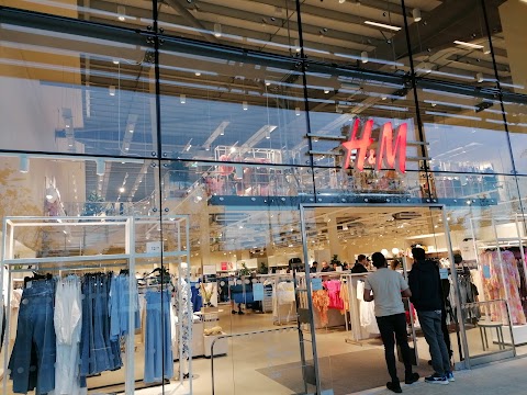 H&M