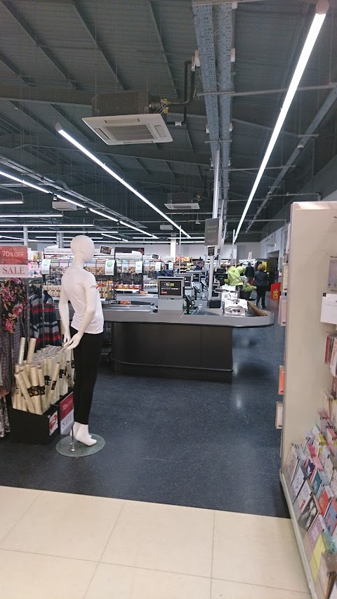 Photo of M&S Simply Food - Unit 2 Cannon Lane, Ilkeston DE7 5LF, United Kingdom