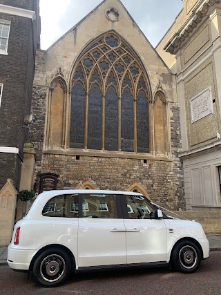 Traditional London Wedding Taxis