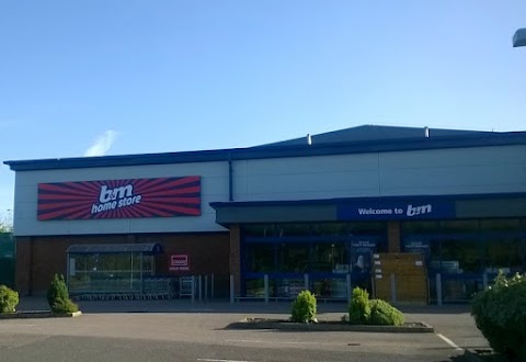 B&M Home Store with Garden Centre