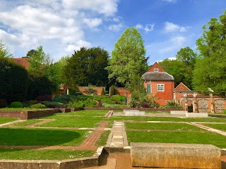 Caversham Court