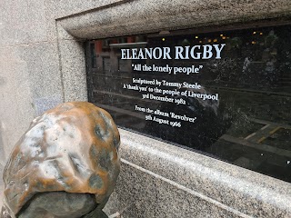 Eleanor Rigby Statue