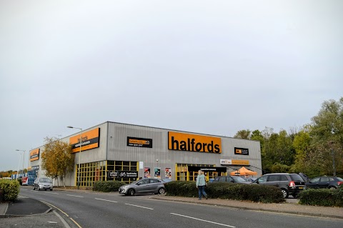 Halfords Autocentre