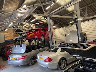 Bursledon Motors Ltd - Mercedes Benz Specialist