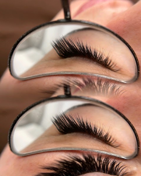 LuxLashes Leeds