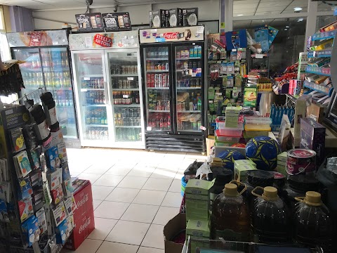 Rosella’s convenience store and Offlicence