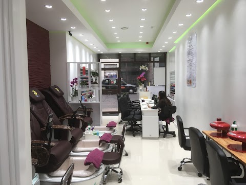 Trian Bespoke Nail Bar