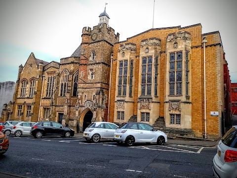 King Edward VI College