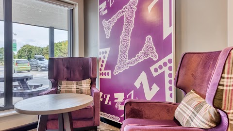 Premier Inn Milton Keynes (Willen Lake) hotel