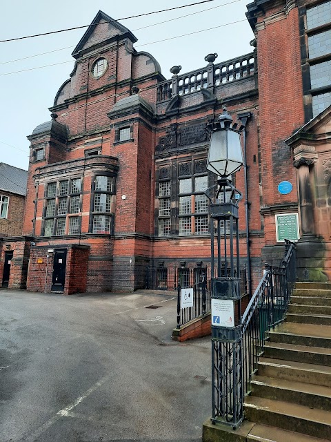 Leek Library