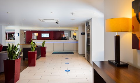 Holiday Inn Express Warwick - Stratford-Upon-Avon, an IHG Hotel