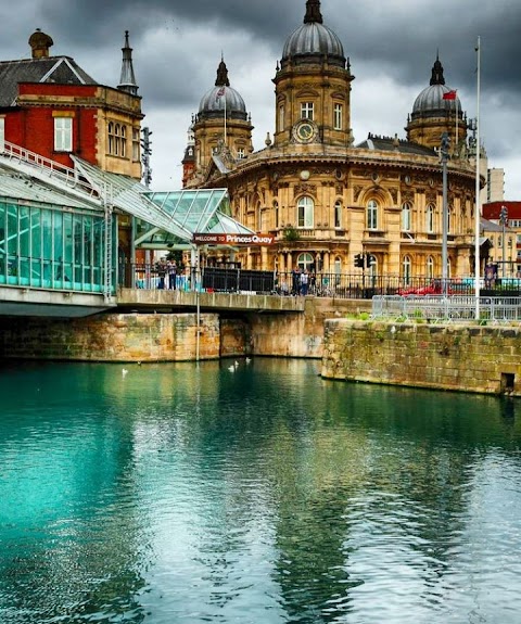 SPIRIT OF PRINCE STREET HULL OLD TOWN