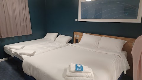 Travelodge Cheshire Oaks