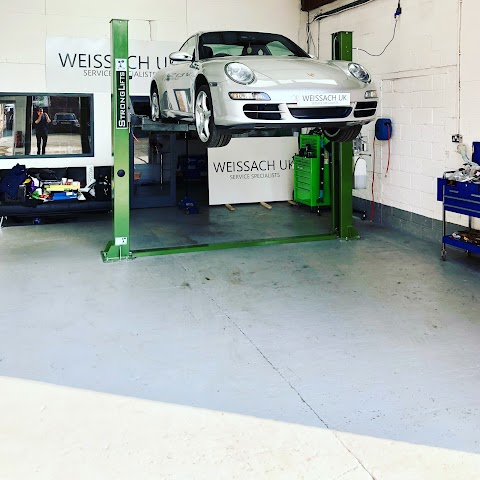 Weissach UK Limited - Porsche Specialists