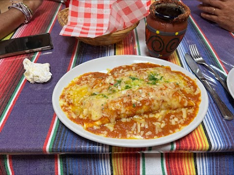 A La Mexicana Authentic Mexican Food