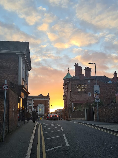 The Bull & Stirrup Hotel - JD Wetherspoon