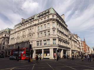 Oxford Circus Station (Stop RG)