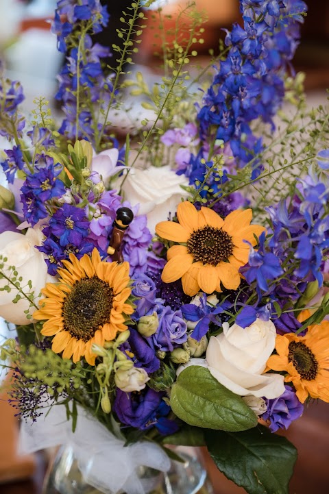 Pavilion Flowers