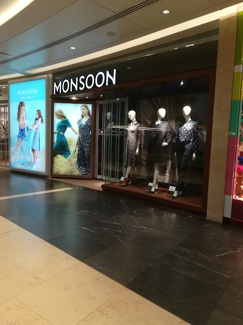 Monsoon & Accessorize