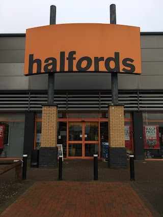 Halfords - Barry Dock