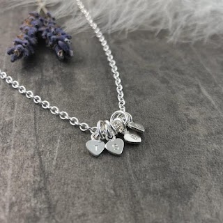 Dainty Rocks Jewellery