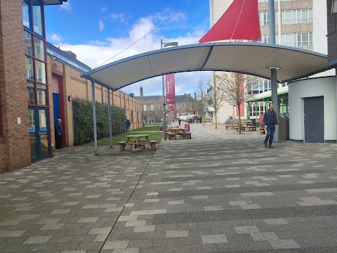 Mellor Building, Staffordshire University