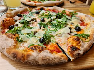 DOUGH&co Woodfired Pizza Daventry