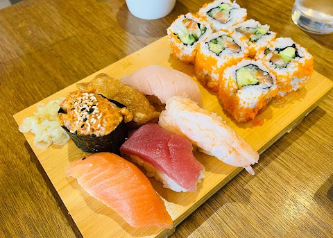 Sushi Cafe