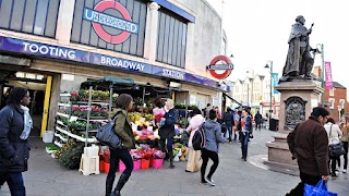 Tooting Airport Transfers - 9000 Airport Cars