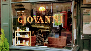 Gio's/GIOVANNI Gentlemen's Salon 1