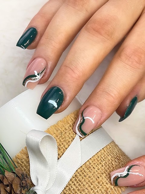 First Class Nails