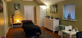 Emma Davies Massage and Reiki Therapist