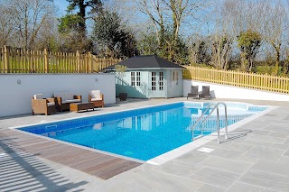 Hartwell (large self catering holiday house)