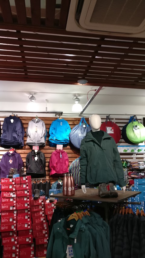 Mountain Warehouse