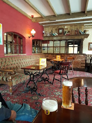 The Chartwell Arms