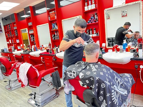 RED BARBER SHOP MOTTINGHAM