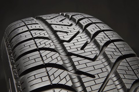 Drivetec MOT & Tyres LTD