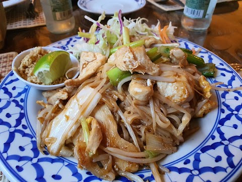 Sawasdee Thai