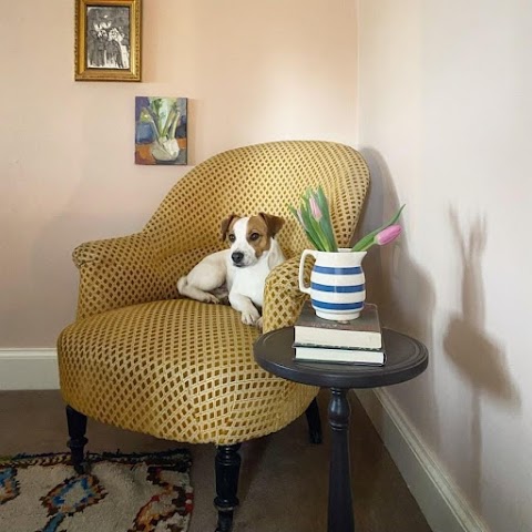 Jones and Darcy - Antiques & Upholstery