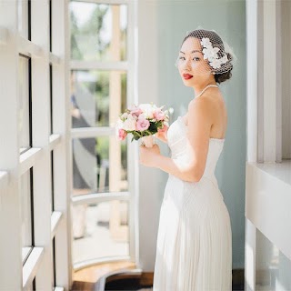 Lipstick and Curls Hair and Makeup