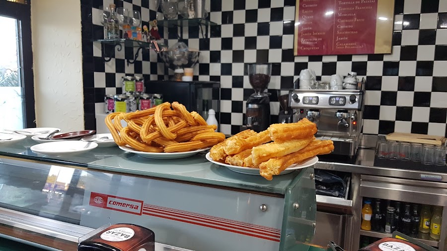 Foto de Cafetería La Esquina de Alcalá