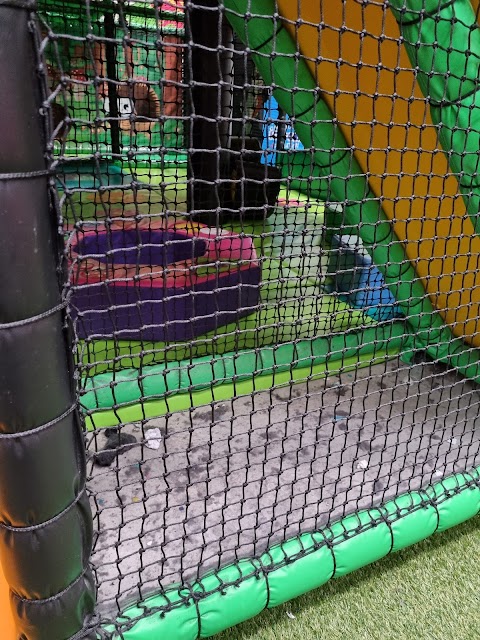 Jump In Trampoline Parks: Enfield