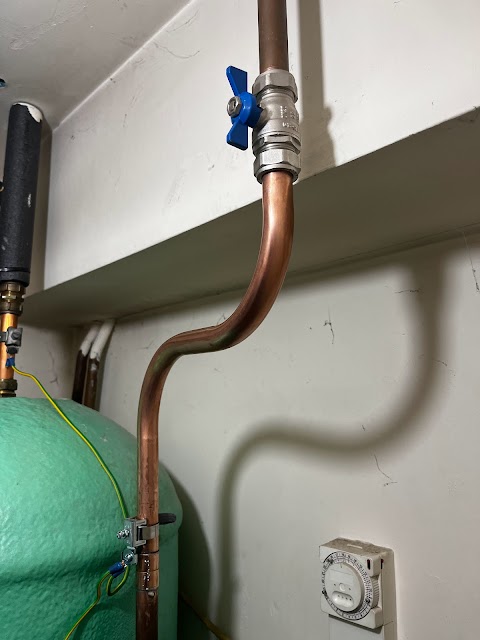 MH Plumbing and Heating